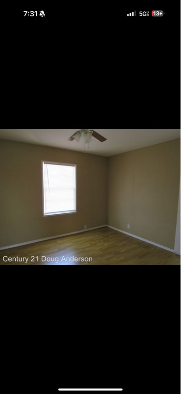 Building Photo - 44517 Cedar Ave