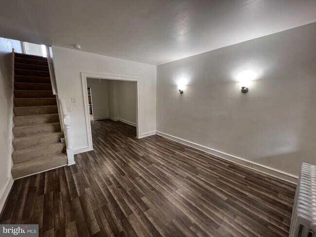 Foto del edificio - 1041 N Kenwood Ave