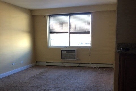 Foto del edificio - 5358 N Cumberland Ave