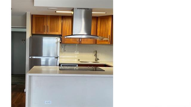 Building Photo - 98-1038-1038 Moanalua Rd
