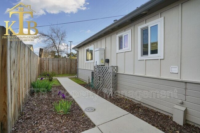 Foto del edificio - 5207 Tucson Cir