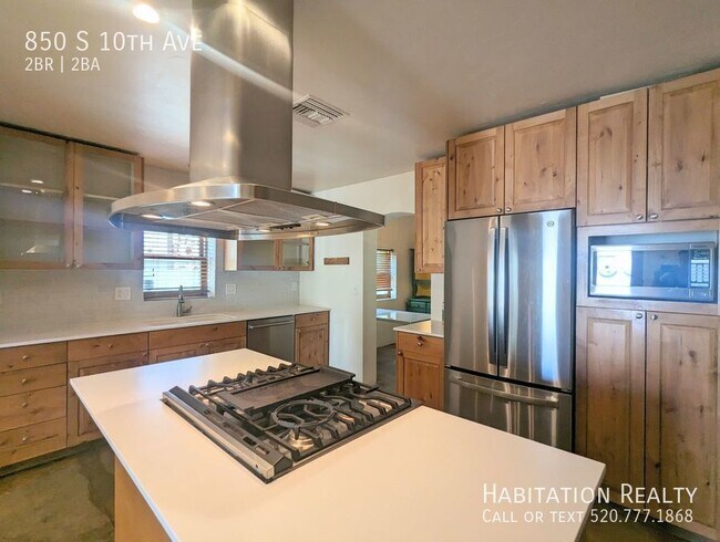 Building Photo - 2Bd/2Ba Beautiful Home + Desert Landscapin...