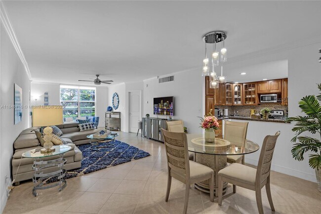 Foto del edificio - 2851 S Ocean Blvd