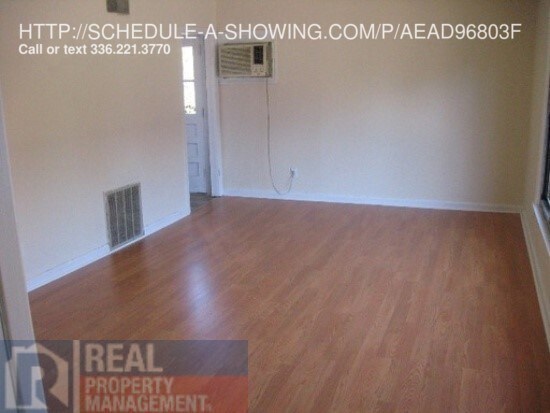 Foto del edificio - 518 S Mendenhall St