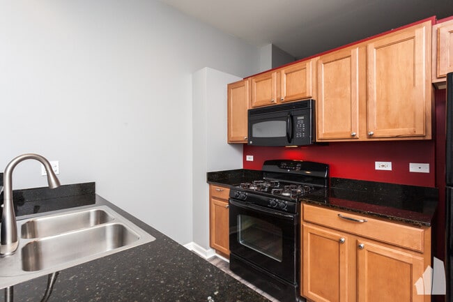 Foto del edificio - 950 W Leland Ave