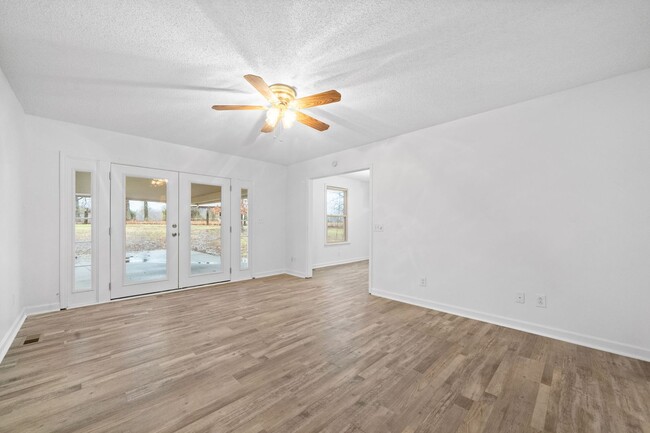 Building Photo - Updated home with country feel waiting for...
