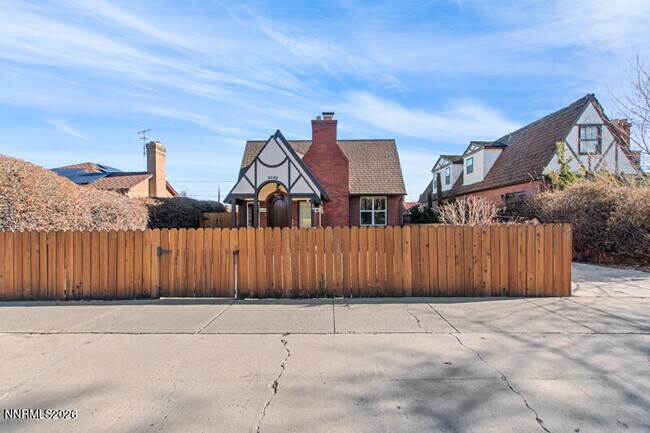 Building Photo - 1122 S Arlington Ave