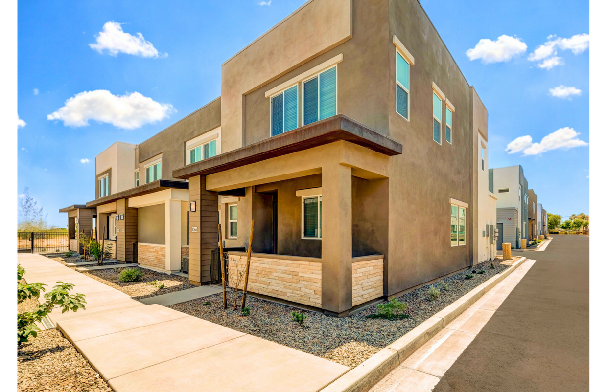 Town Surprise Apartments in Surprise, AZ