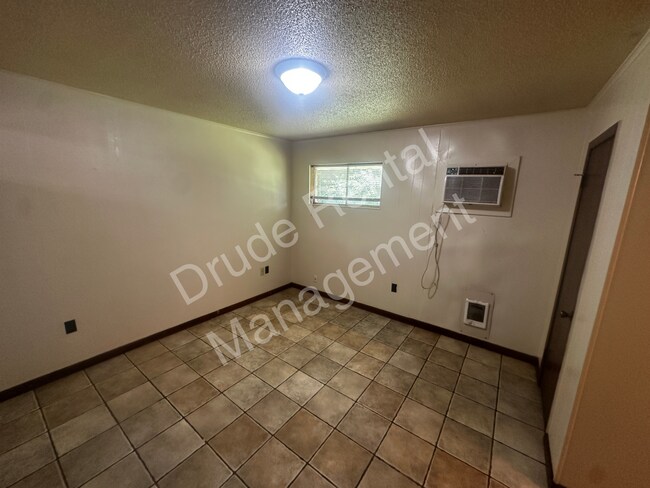 Foto del edificio - 42219 W Yellow Water Rd