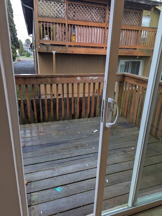 Back deck - 515 S 8th St