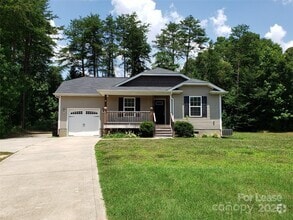 Building Photo - 4589 Shawnee Ct