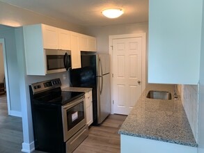 Building Photo - 1317 N 10th St