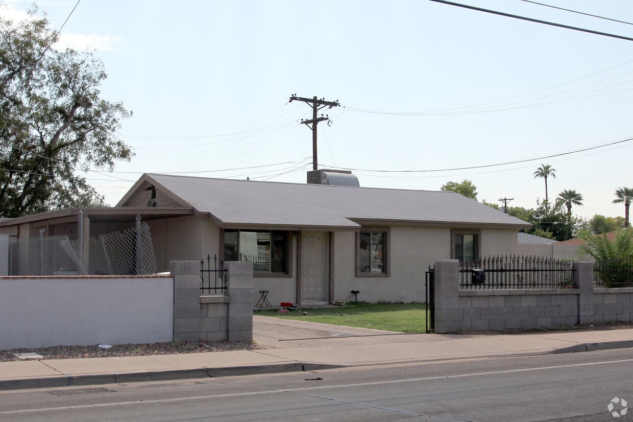 Primary Photo - 559 S Bellview