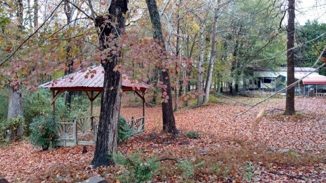 Foto del edificio - 609 Magnolia Dr