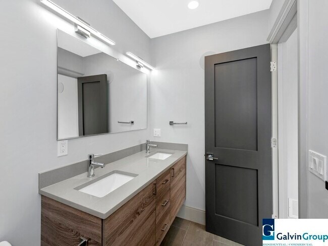 Foto del edificio - 142 Willard St