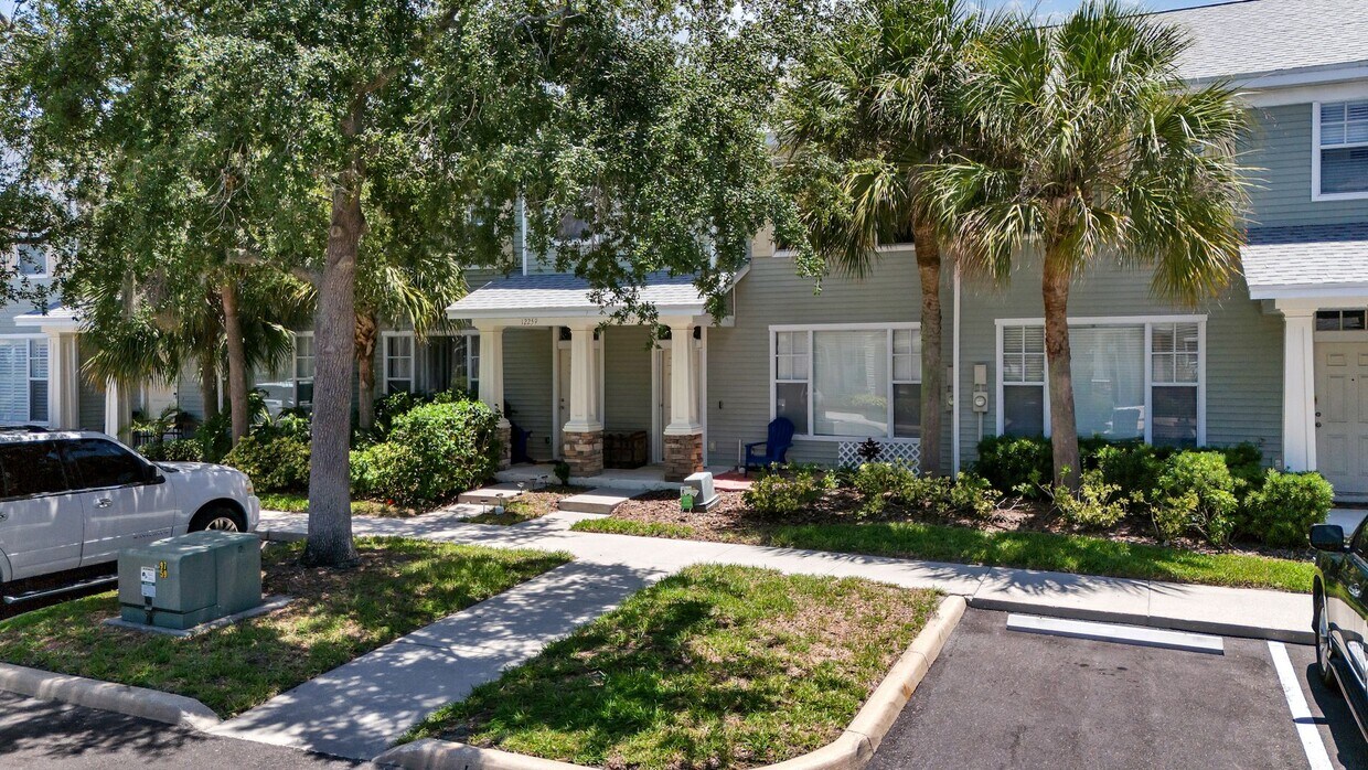 Primary Photo - Charming Townhome in Serene Country Chase ...