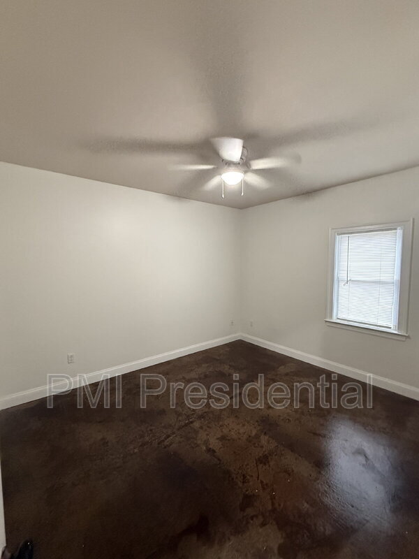 Foto del edificio - 1107 N 27th St