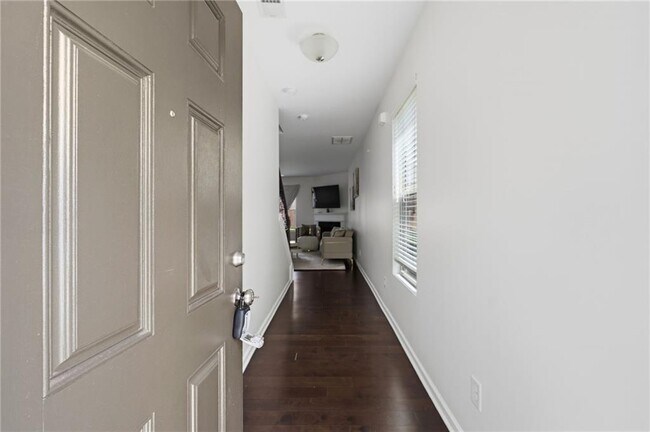 Building Photo - 565 Dasheill Ln