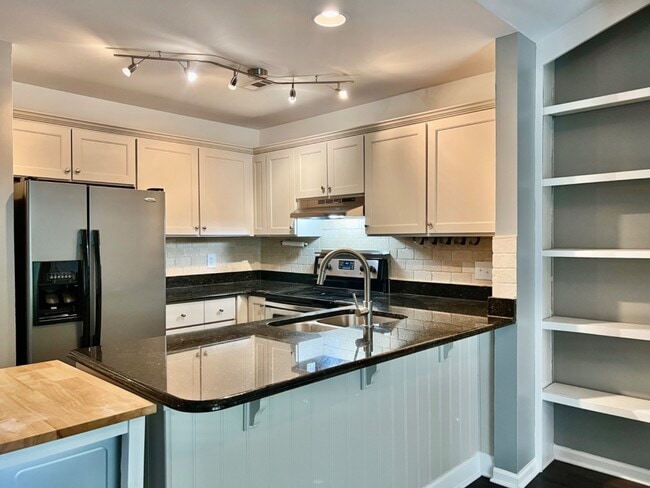 Building Photo - Low cost living