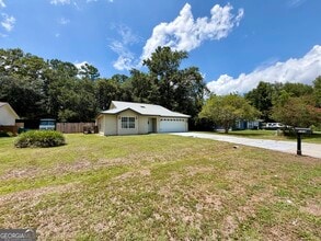 Building Photo - 103 Colony Pines Dr