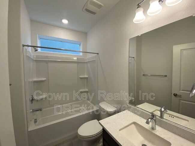 Building Photo - 2789 Penrose Ln