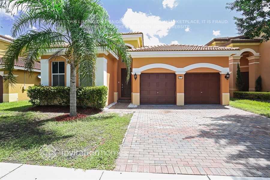 Foto principal - 18273 NW 89th Ave