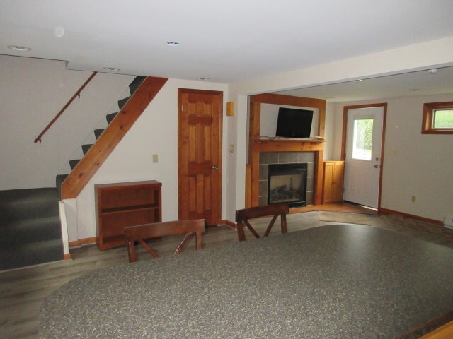 Primary Photo - 9122 River Rd