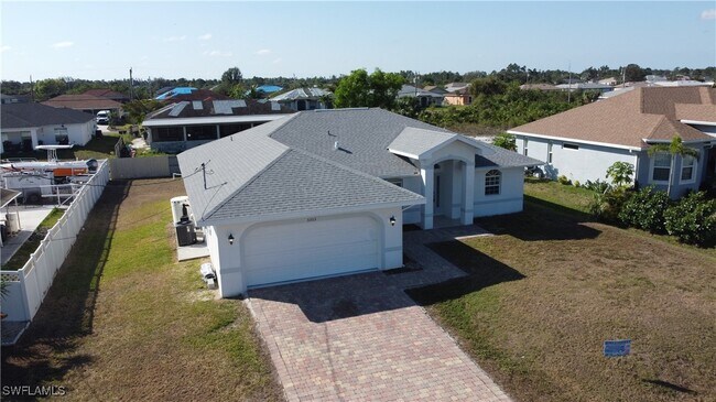 Foto del edificio - 3303 33rd St SW