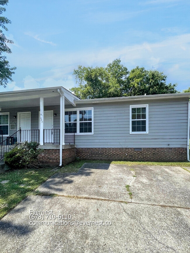 Building Photo - 483 Ellenwood Dr