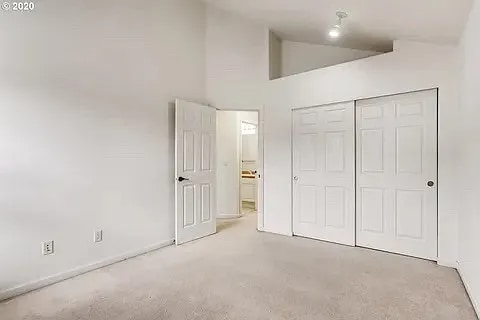 Building Photo - 5686 NE Canard Dr