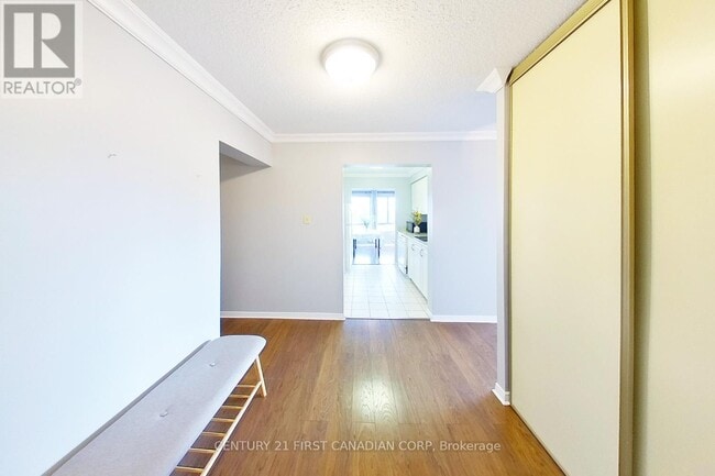 Building Photo - 570-1570 Proudfoot Ln