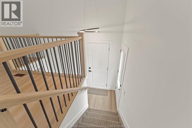 Photo du bâtiment - 2463 Front Rd