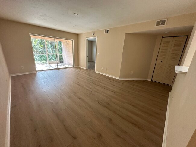 Foto del edificio - 28261 Pine Haven Way