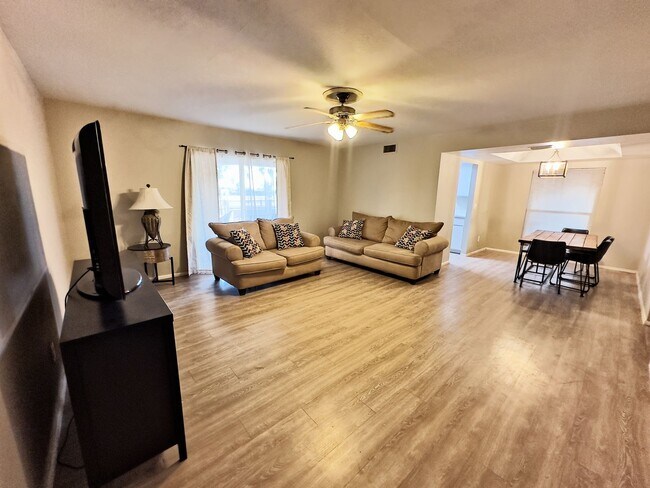 Building Photo - For Lease -Partially Furnished $2,599 or Unfurnished $2,300 2 Beds-2 Bath Painted Mountain Golf C...
