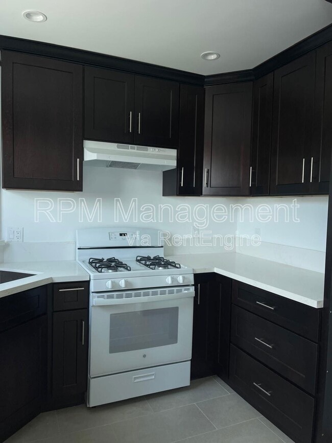 Building Photo - 14522 Gault St