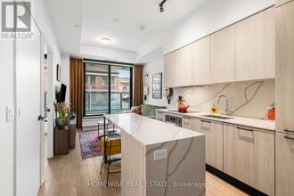 Building Photo - 200 Sudbury St