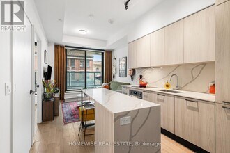 Building Photo - 200 Sudbury St