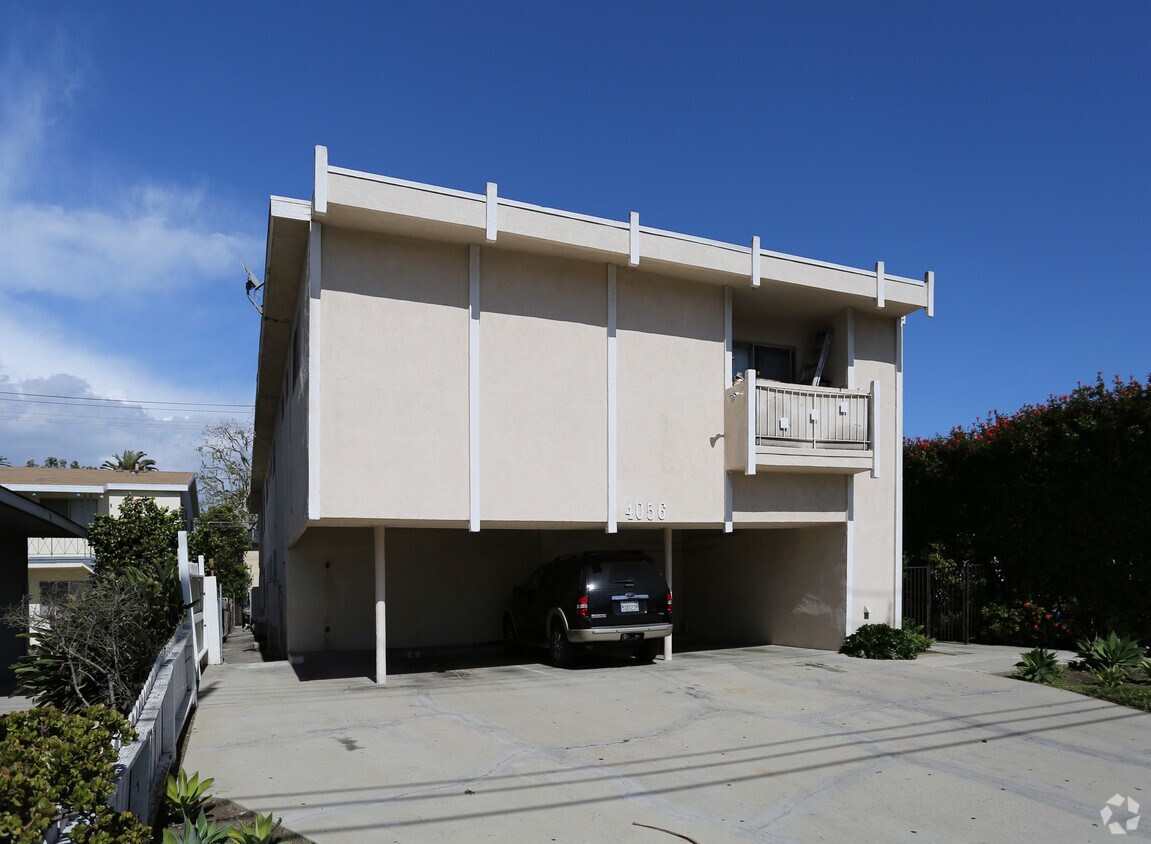 Primary Photo - 4056 Inglewood Blvd