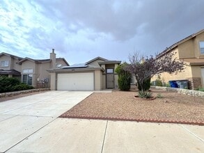 Building Photo - 14193 Patriot Point Dr