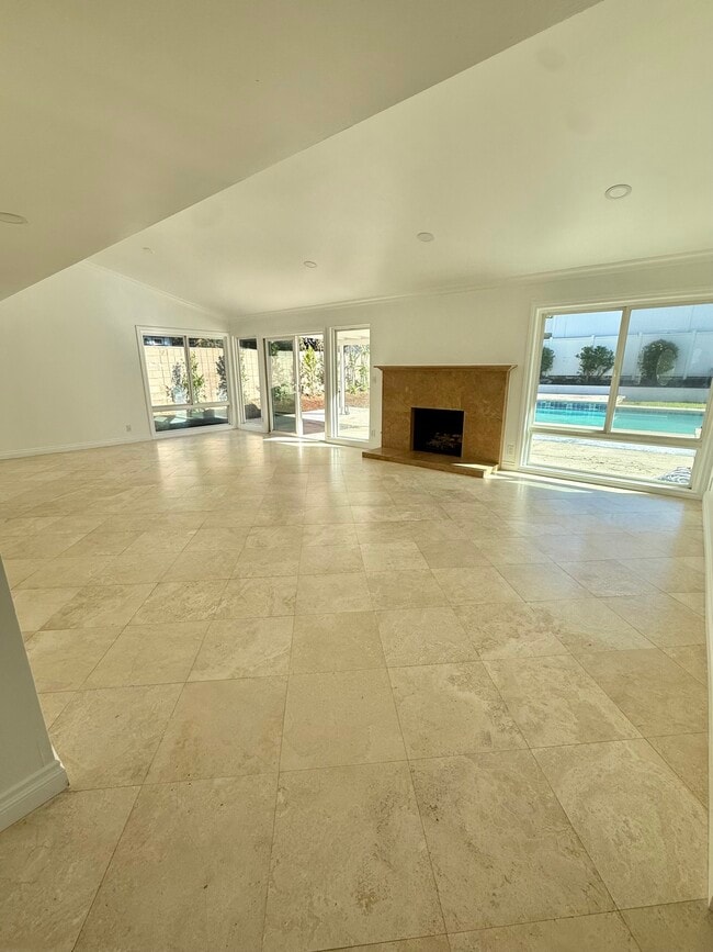 Foto del edificio - 5400 Beeler Ave