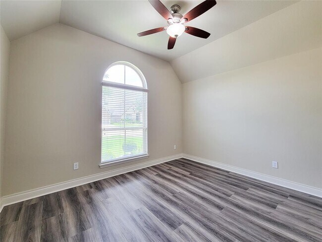 Foto del edificio - 1314 Watercrest Park Ln
