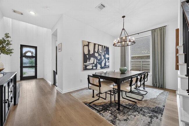 Foto del edificio - 4439 Stone Ridge Ln