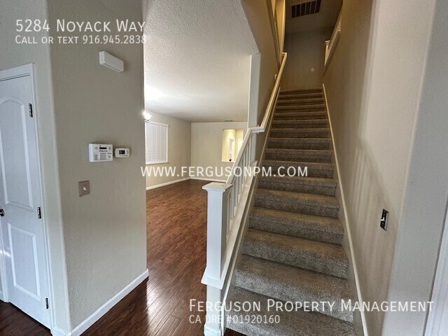 Foto del edificio - Nicely upgraded, move in ready Natomas hom...