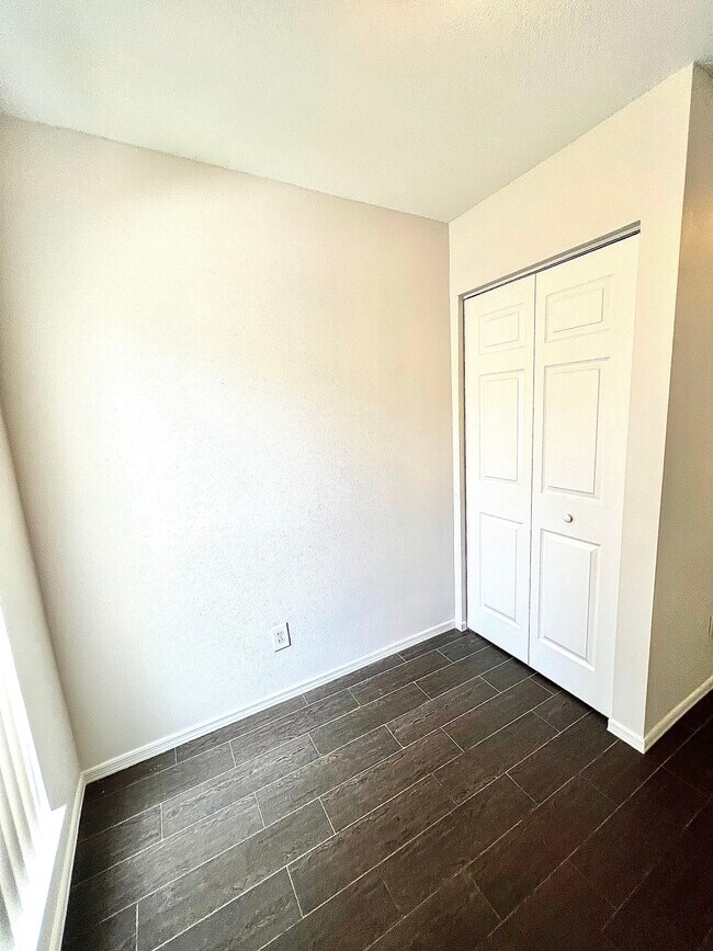 Plenty of storage! - 1476 Highland Ridge Cir