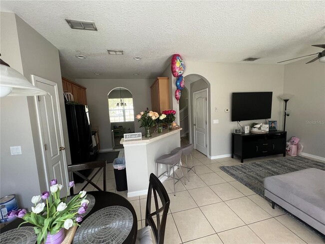 Foto del edificio - 13213 Silver Strand Falls Dr
