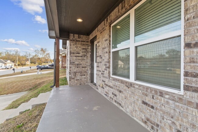 Foto del edificio - 931 N Barrett Ave