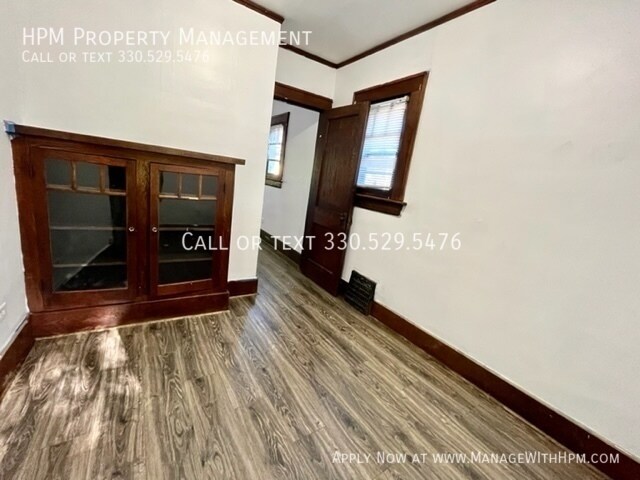 Building Photo - Single Family Home Available for Rent