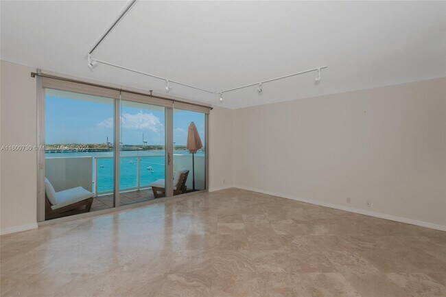 Foto del edificio - 1200 West Ave