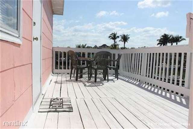 Building Photo - 859 Lagoon St