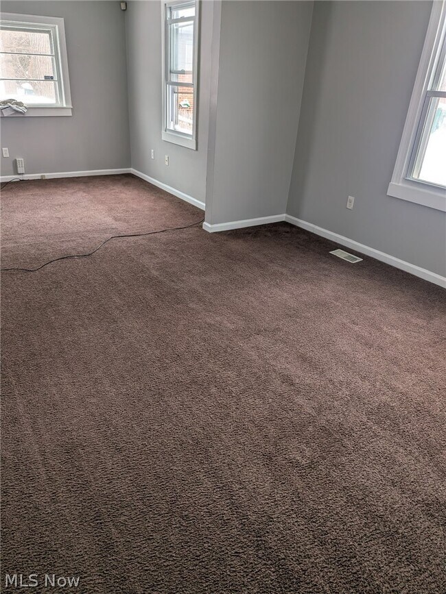 Foto del edificio - 19450 McCracken Rd